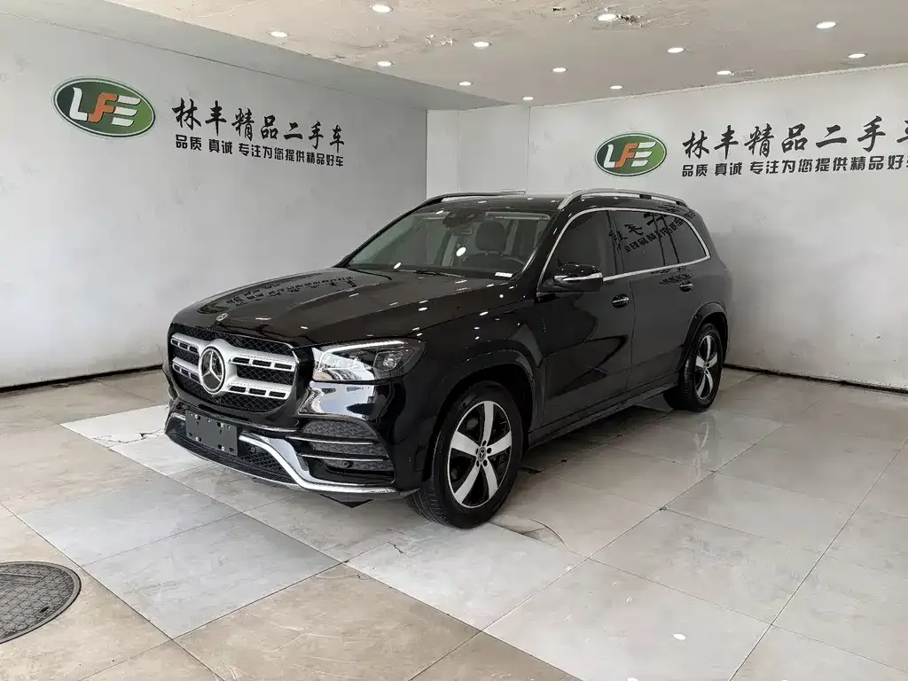 Mercedes-Benz GLS — фото 1