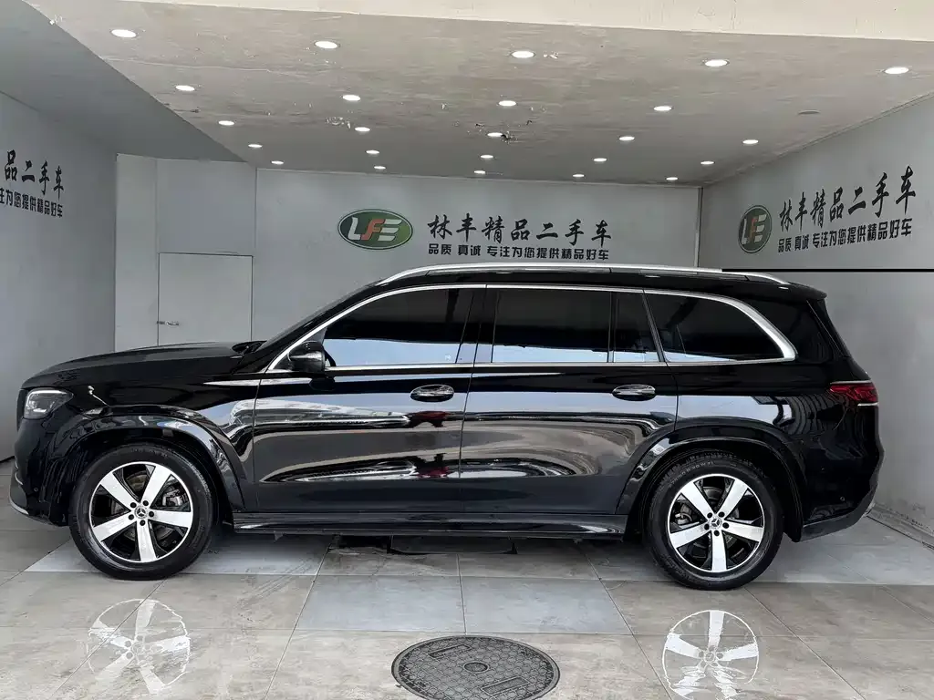 Mercedes-Benz GLS — фото 4