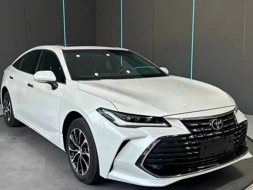 Toyota Avalon — фото 3