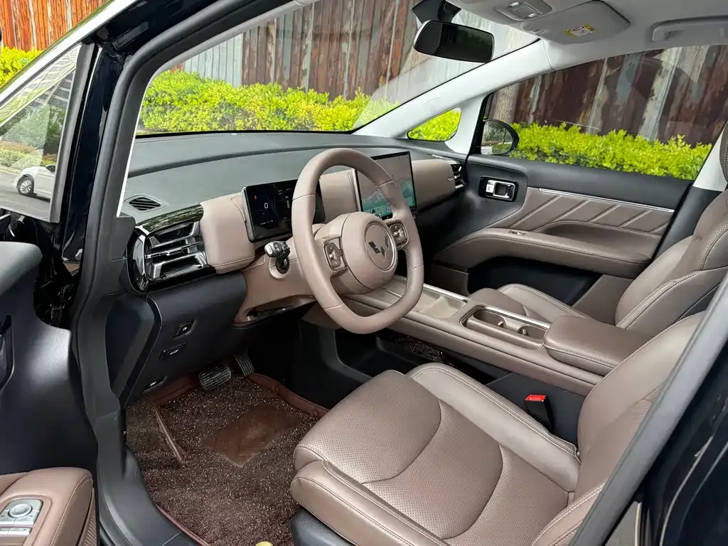 Wuling Starlight 730 New Energy — фото 2