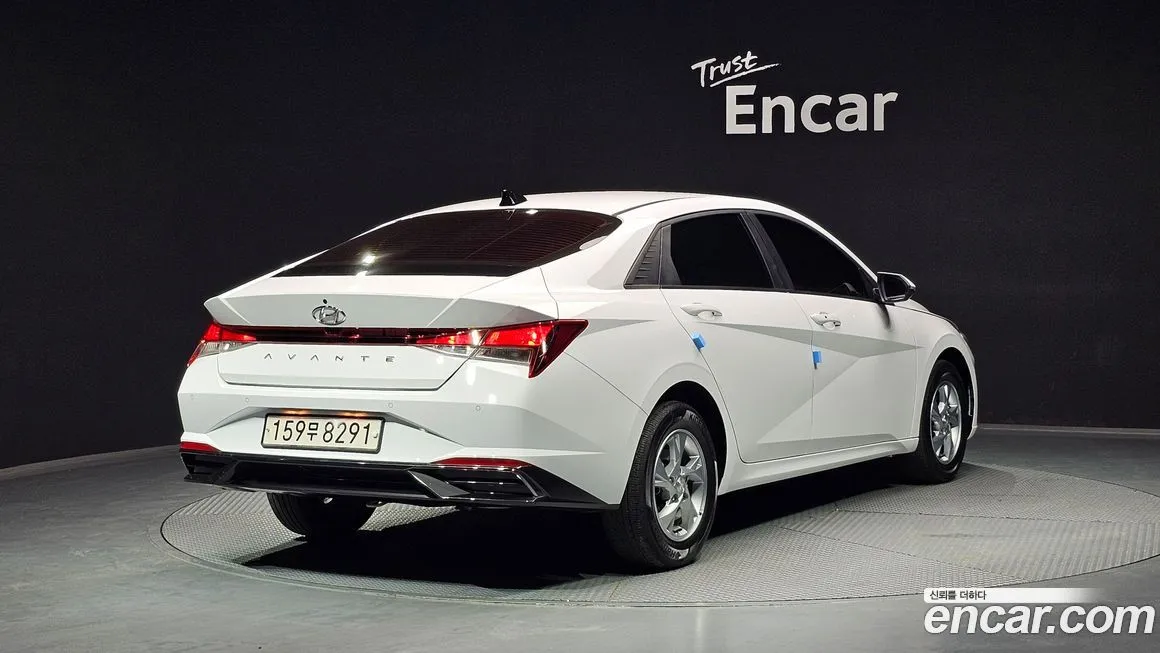 Hyundai AVANTE — фото 8