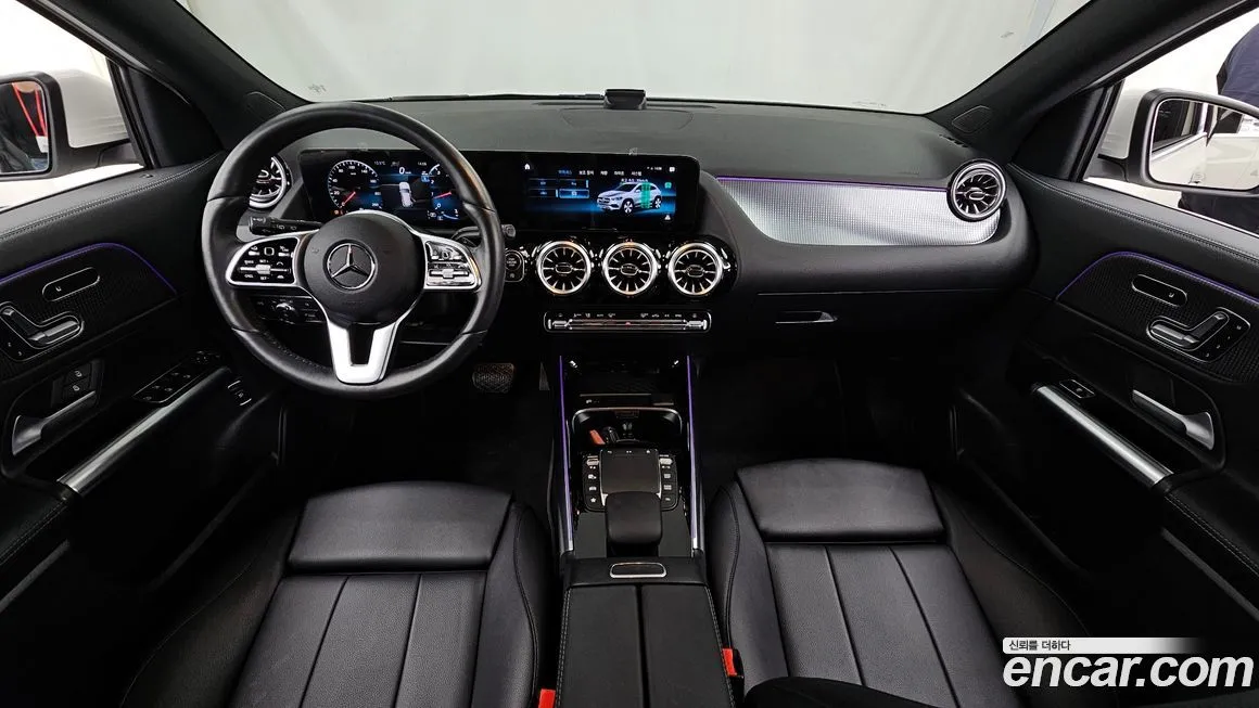 Mercedes-Benz GLA-Class — фото 6