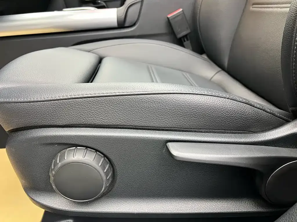 Mercedes-Benz GLA — фото 8