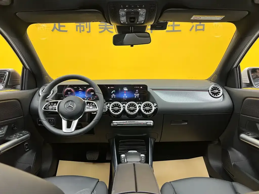 Mercedes-Benz GLA — фото 7