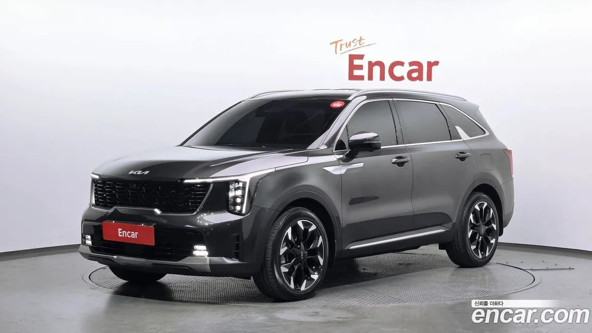 Kia Sorento — фото 1