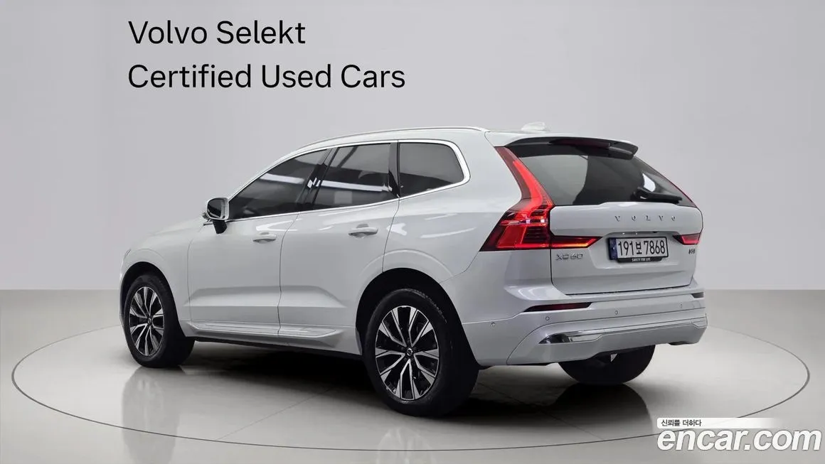 Volvo XC60 — фото 3