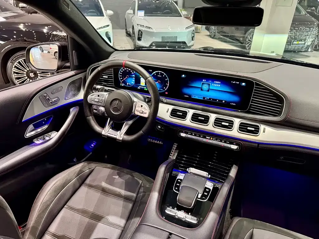 Mercedes-Benz GLE AMG — фото 9