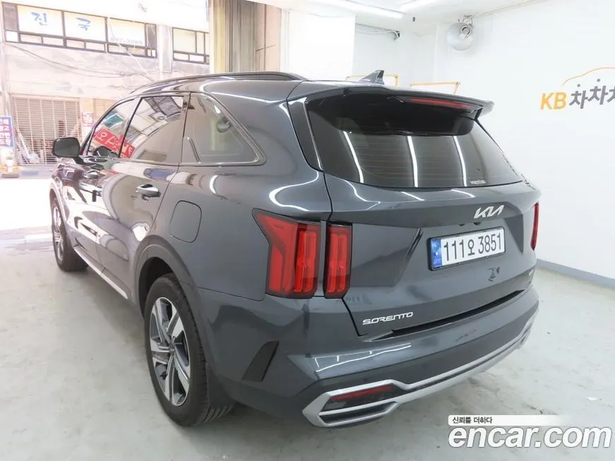 Kia Sorento — фото 5