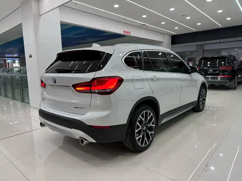 BMW X1 — фото 3