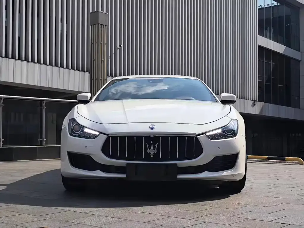 Maserati Ghibli — фото 5