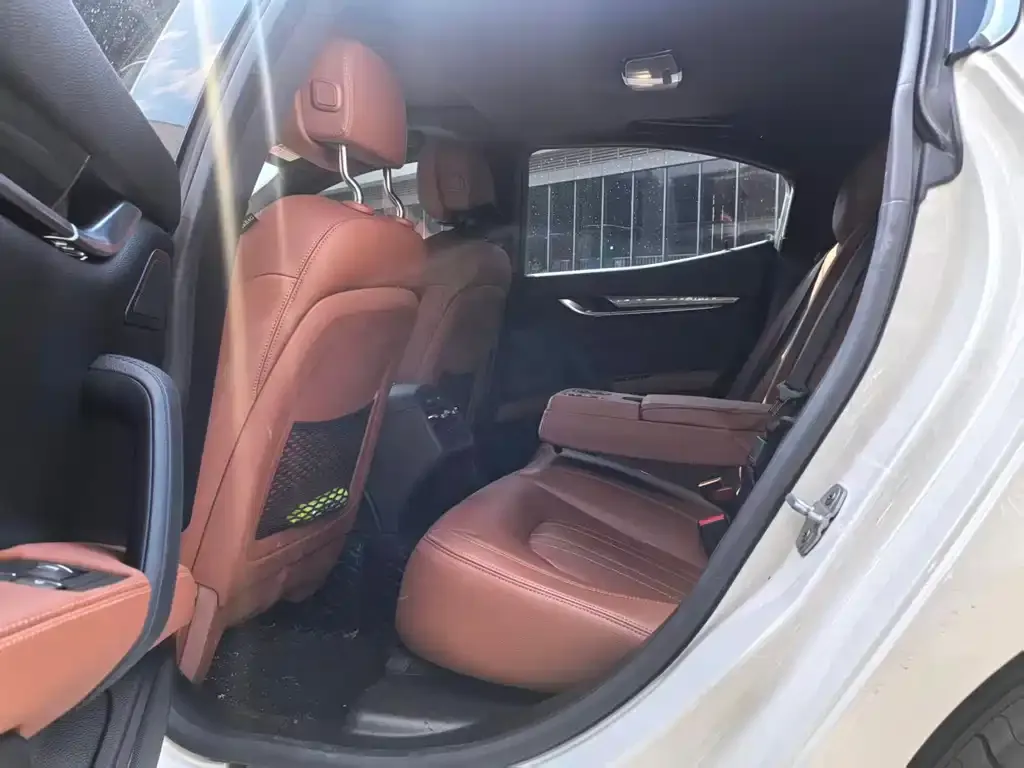 Maserati Ghibli — фото 2