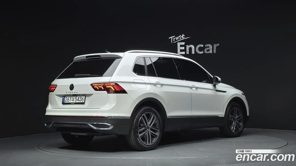 Volkswagen Tiguan — фото 5
