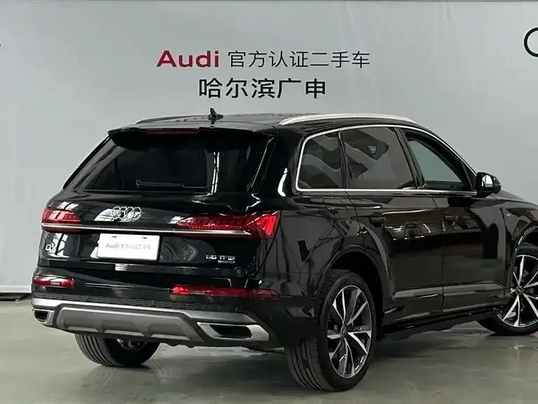 Audi Q7 — фото 2