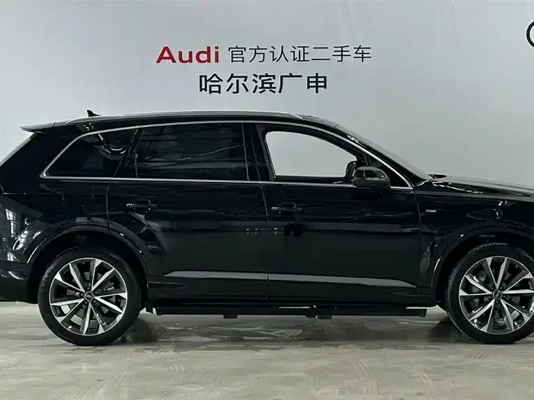 Audi Q7 — фото 4