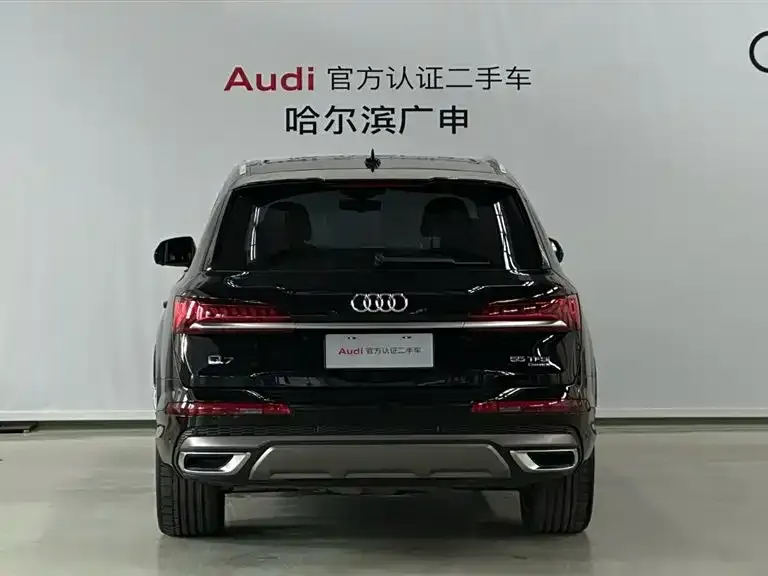 Audi Q7 — фото 5
