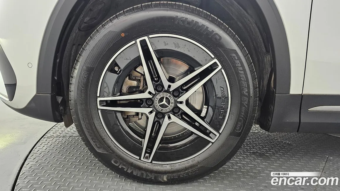 Mercedes-Benz EQA — фото 9