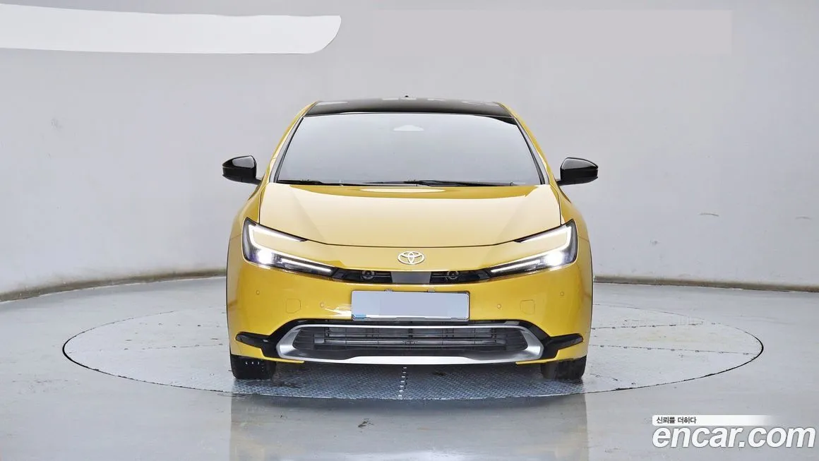 Toyota Prius — фото 2
