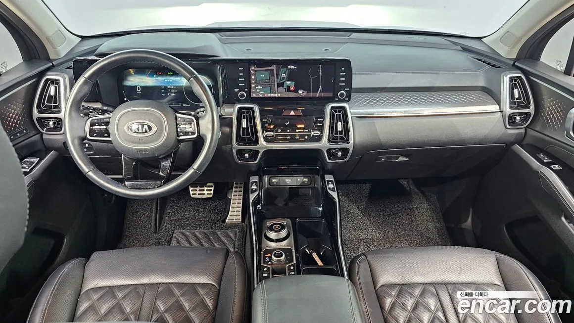 Kia Sorento — фото 6