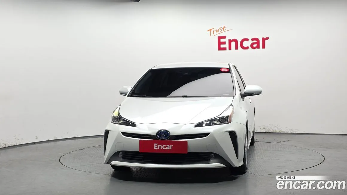 Toyota Prius — фото 4