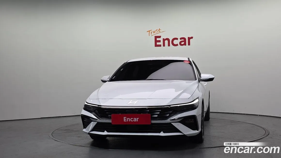 Hyundai AVANTE — фото 2