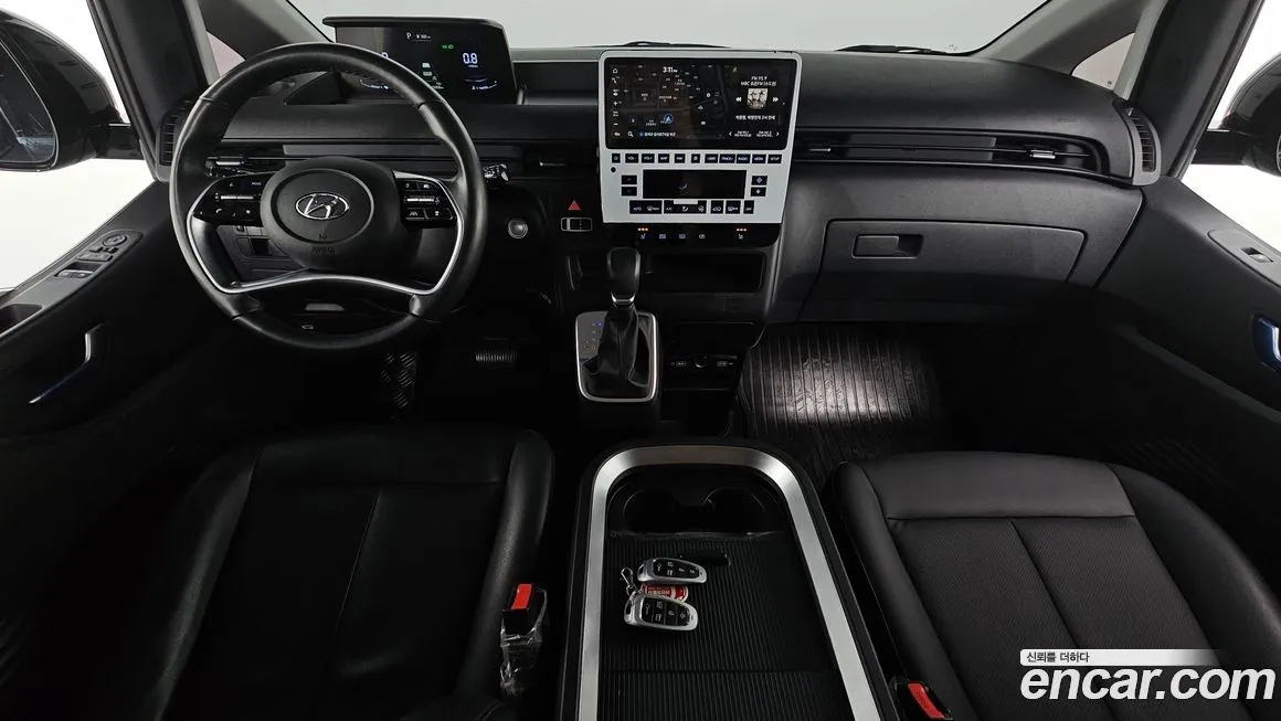 Hyundai Staria — фото 2