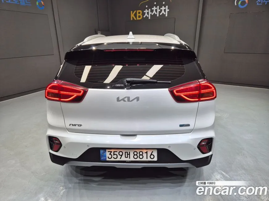 Kia Niro — фото 7