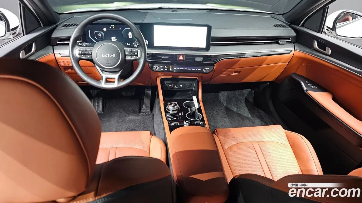 Kia K5 — фото 6