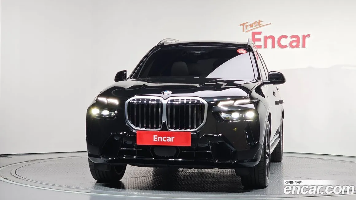 BMW X7 — фото 4