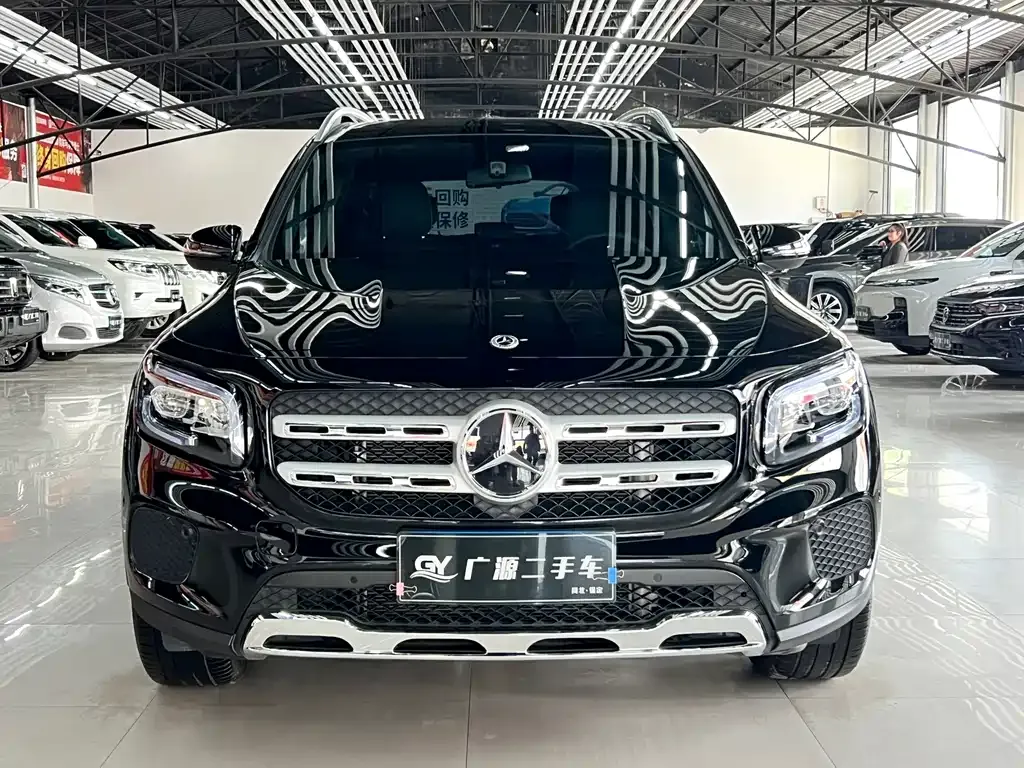 Mercedes-Benz GLB — фото 7