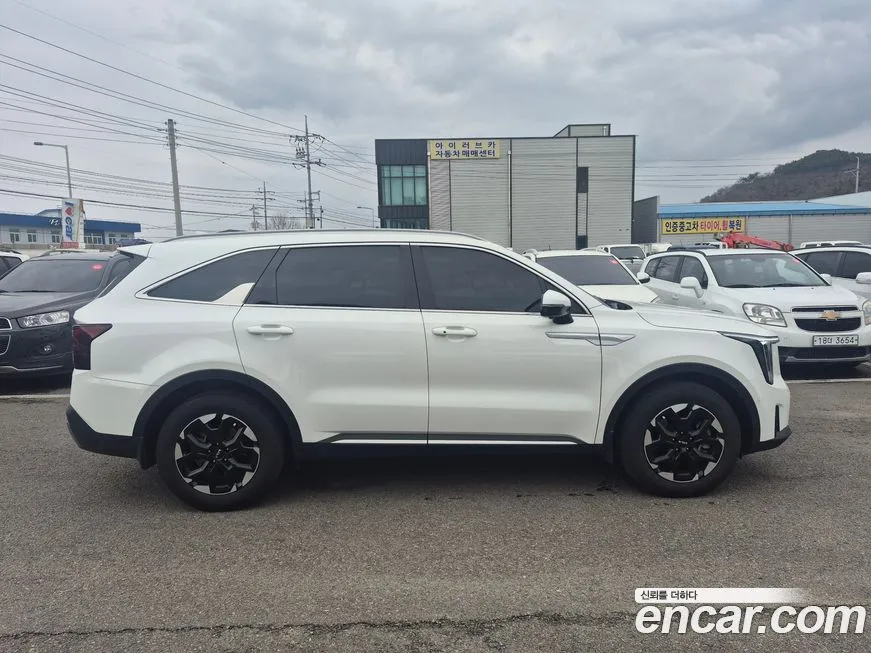 Kia Sorento — фото 9