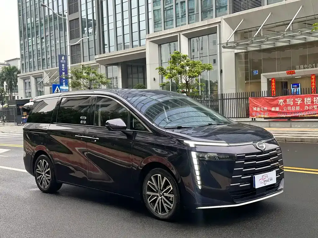 GAC Motor Trumpchi E8 — фото 6