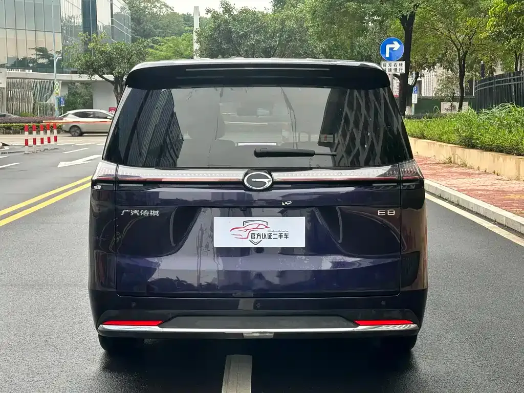 GAC Motor Trumpchi E8 — фото 8