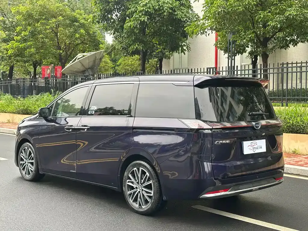 GAC Motor Trumpchi E8 — фото 9
