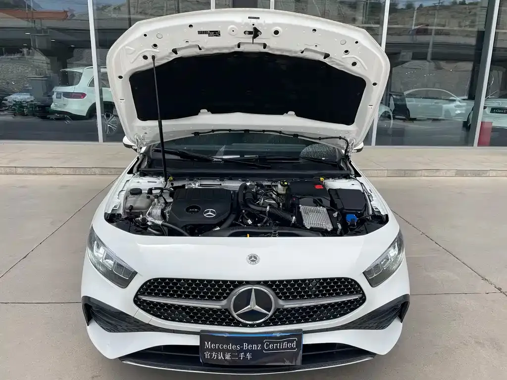 Mercedes-Benz A-Class — фото 10