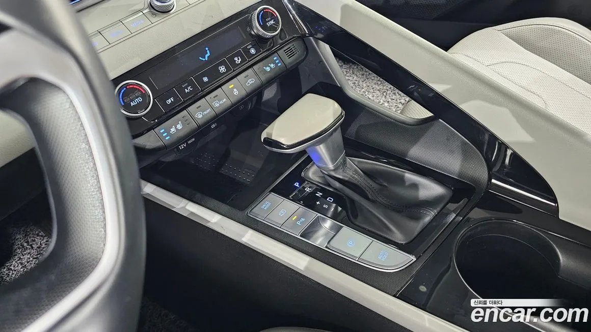 Hyundai AVANTE — фото 9