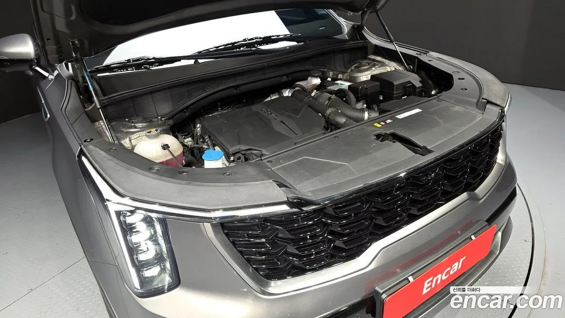 Kia Sorento — фото 8
