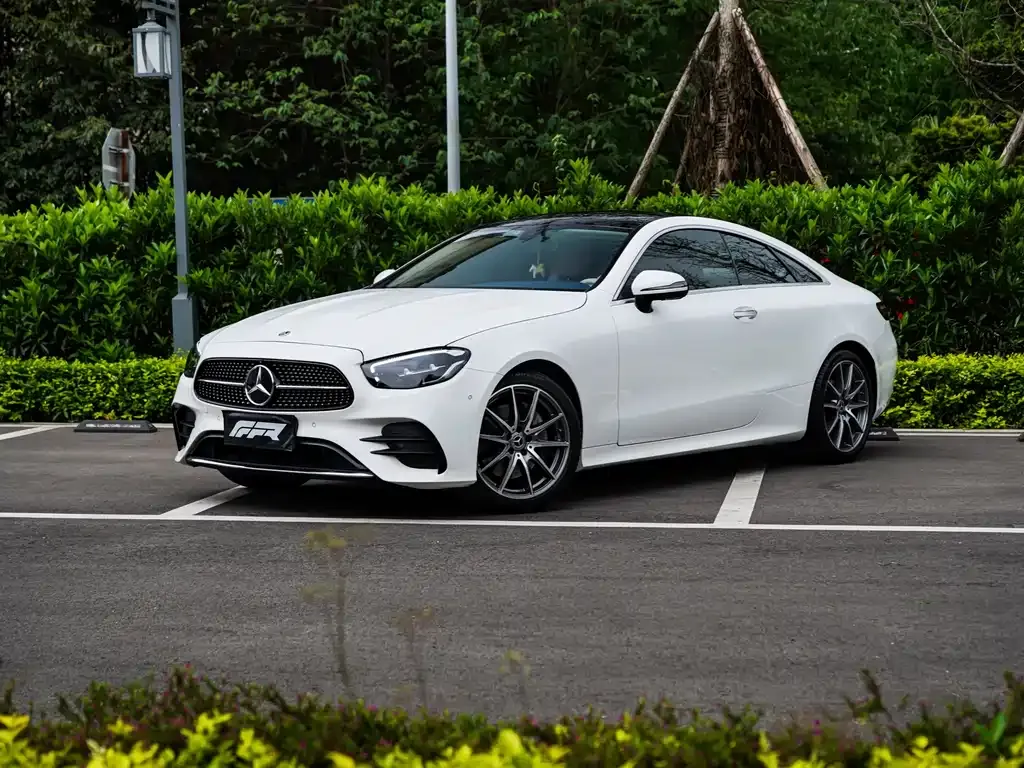 Mercedes-Benz E-Class (Import) — фото 1
