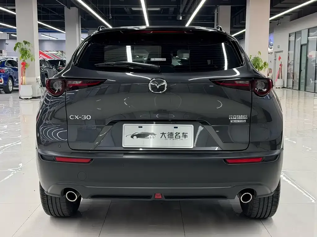 Mazda CX-30 — фото 2