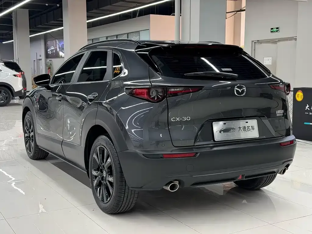 Mazda CX-30 — фото 5