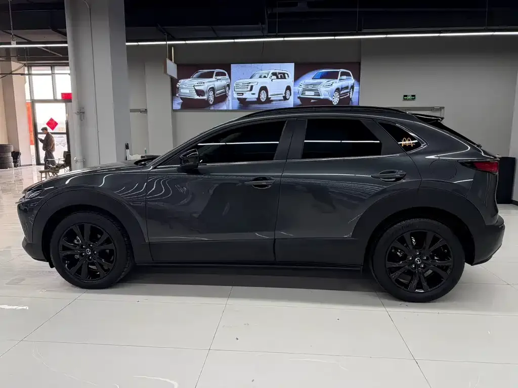 Mazda CX-30 — фото 4
