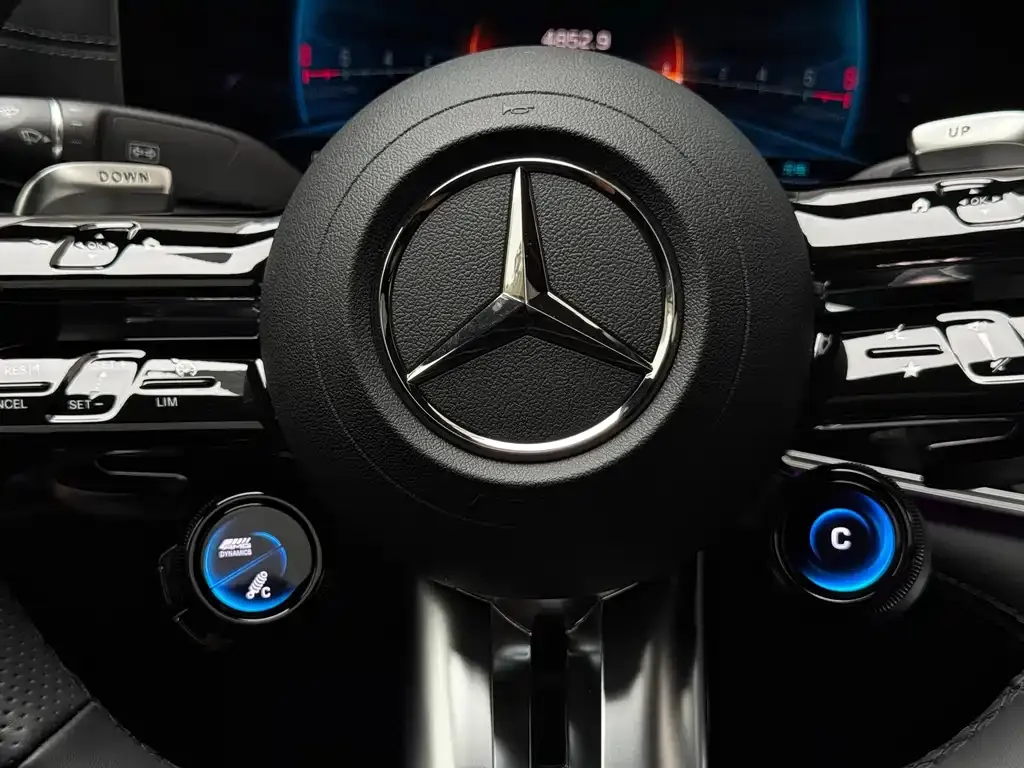 Mercedes-Benz AMG GT — фото 5