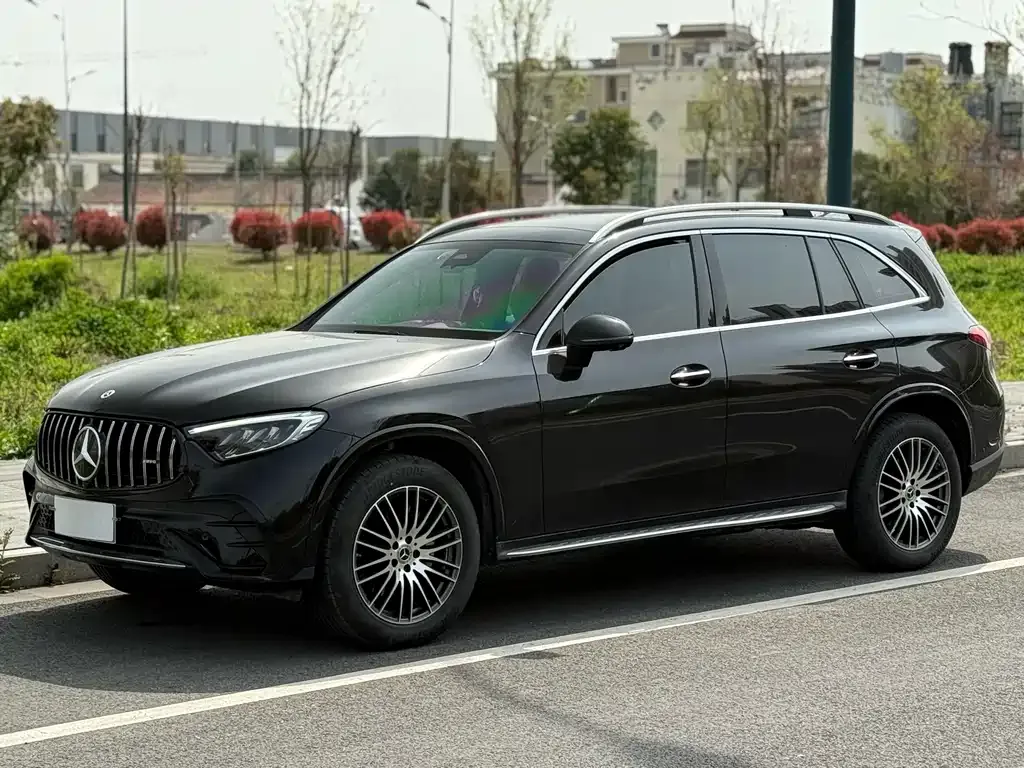 Mercedes-Benz GLC — фото 1