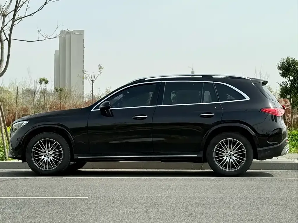 Mercedes-Benz GLC — фото 10