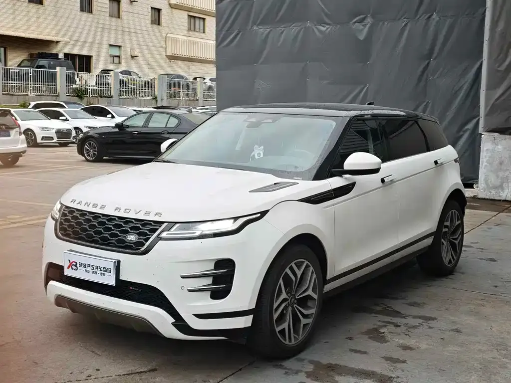 Land Rover Evoque — фото 1