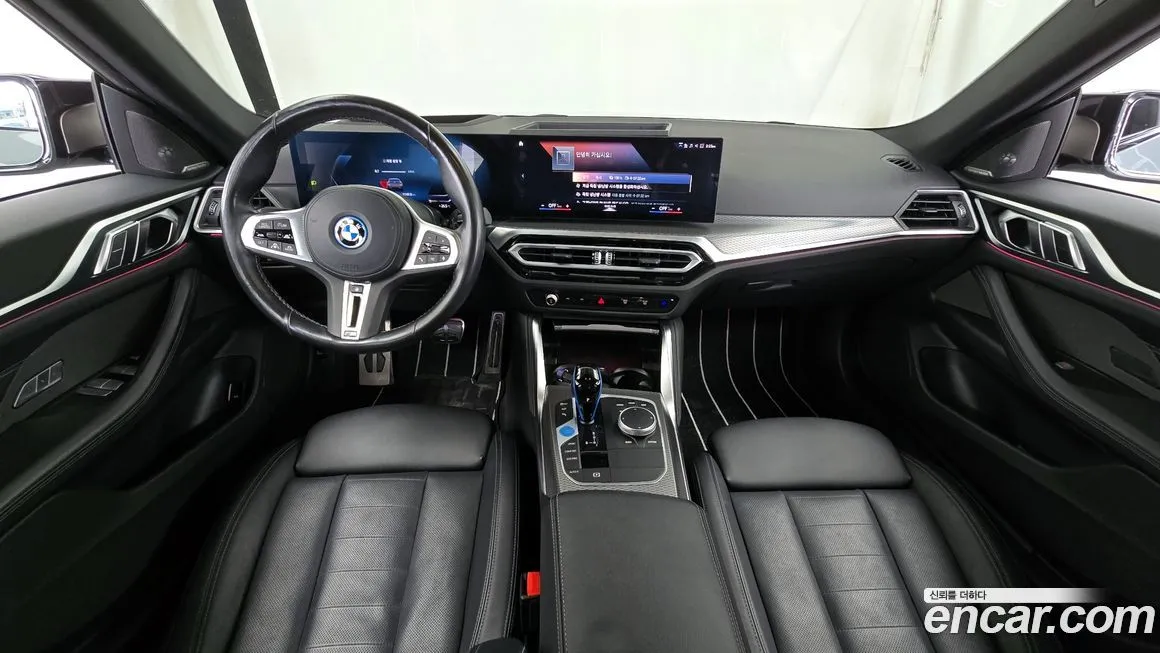 BMW i4 — фото 8