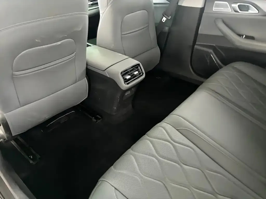 Geely Galaxy A7 — фото 2