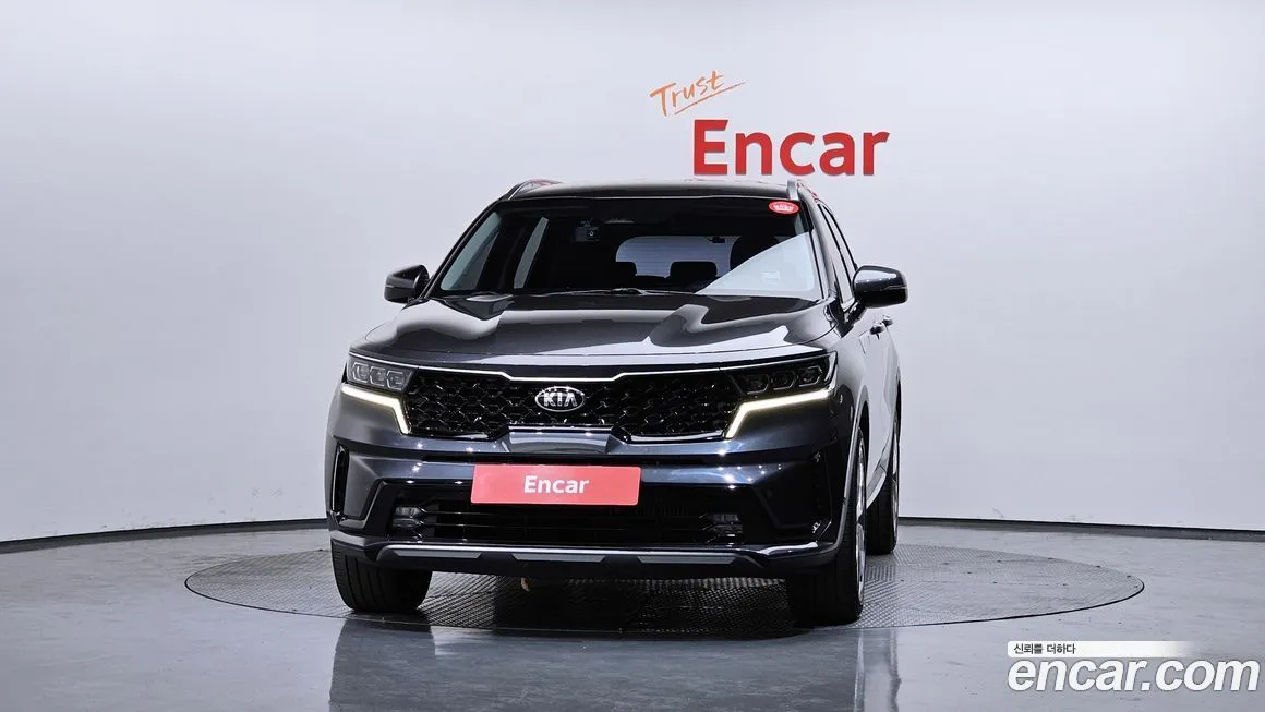 Kia Sorento — фото 3