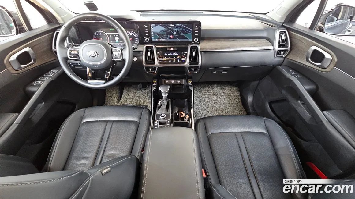 Kia Sorento — фото 6