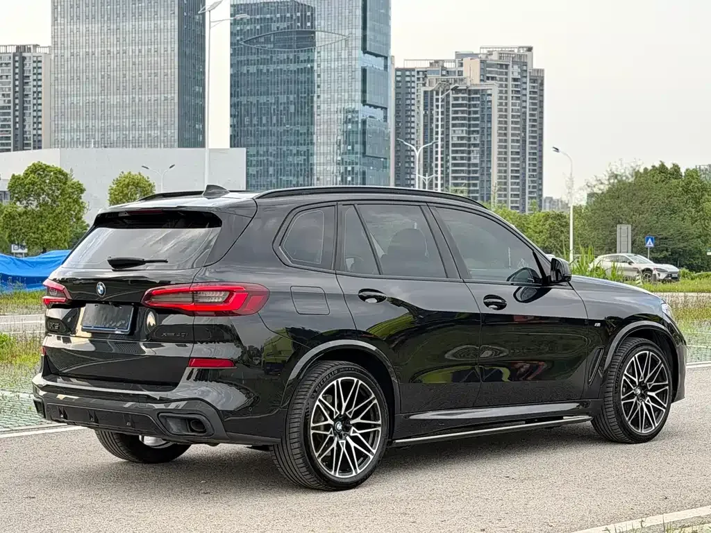 BMW X5 (Import) — фото 8