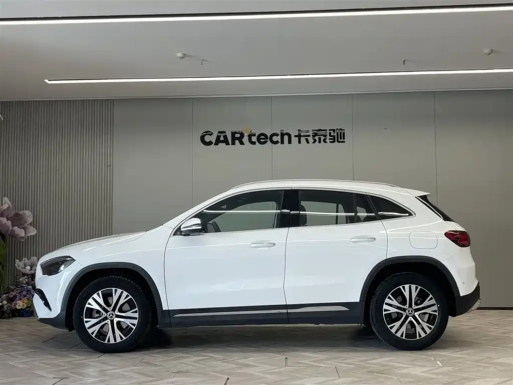 Mercedes-Benz GLA — фото 8